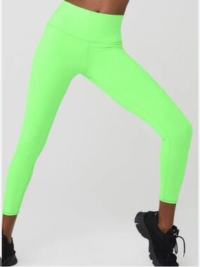 ALO Yoga Airbrush Legging in Neon Green - S